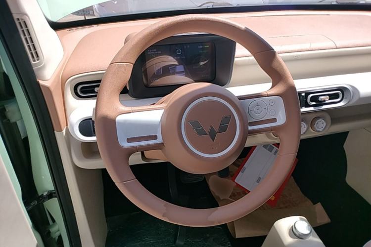 Used Wuling Hongguang MINIEV 2024 3rd Generation 215km Youth Edition Steering Wheel