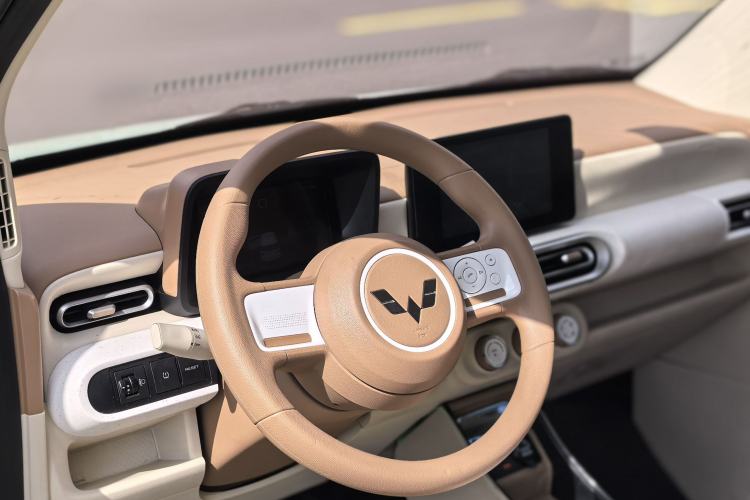 Used Wuling Hongguang MINIEV 2024 3rd Generation 215km Advanced Version Steering Wheel