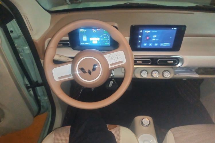 Used Wuling Hongguang MINIEV 2024 3rd Generation 215km Advanced Version Steering Wheel