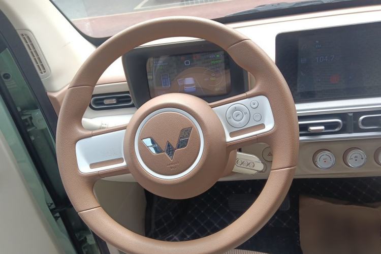 Used Wuling Hongguang MINIEV 2024 3rd Generation 215km Advanced Version Steering Wheel