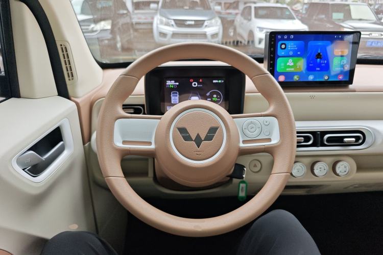 Used Wuling Hongguang MINIEV 2024 3rd Generation 215km Advanced Version Steering Wheel