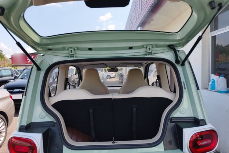 Used Wuling Hongguang MINIEV 2024 3rd Generation 215km Youth Edition Trunk
