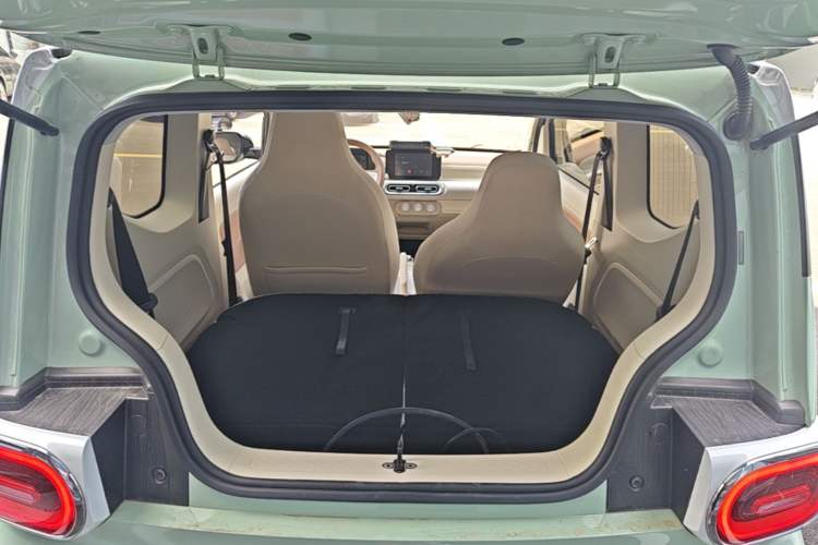 Used Wuling Hongguang MINIEV 2024 3rd Generation 215km Advanced Version Trunk