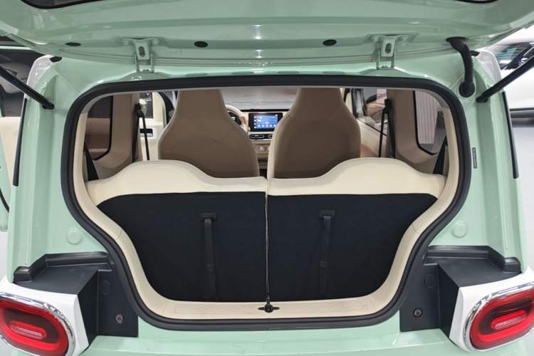 Used Wuling Hongguang MINIEV 2024 3rd Generation 215km Advanced Version Trunk