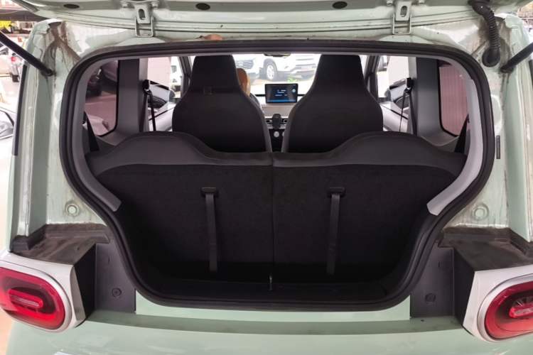 Used Wuling Hongguang MINIEV 2024 3rd Generation 215km Youth Edition Trunk