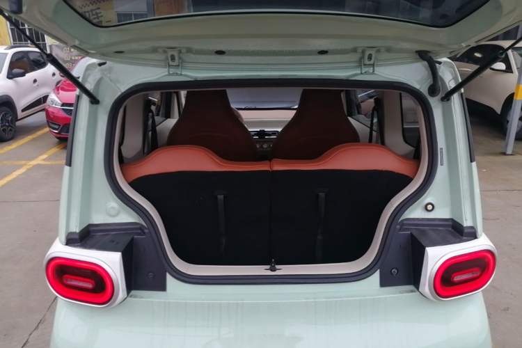 Used Wuling Hongguang MINIEV 2024 3rd Generation 215km Youth Edition Trunk
