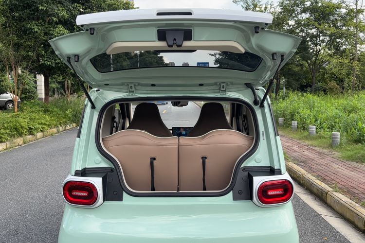 Used Wuling Hongguang MINIEV 2024 3rd Generation 215km Youth Edition Trunk