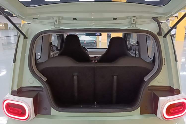 Used Wuling Hongguang MINIEV 2024 3rd Generation 215km Youth Edition Trunk