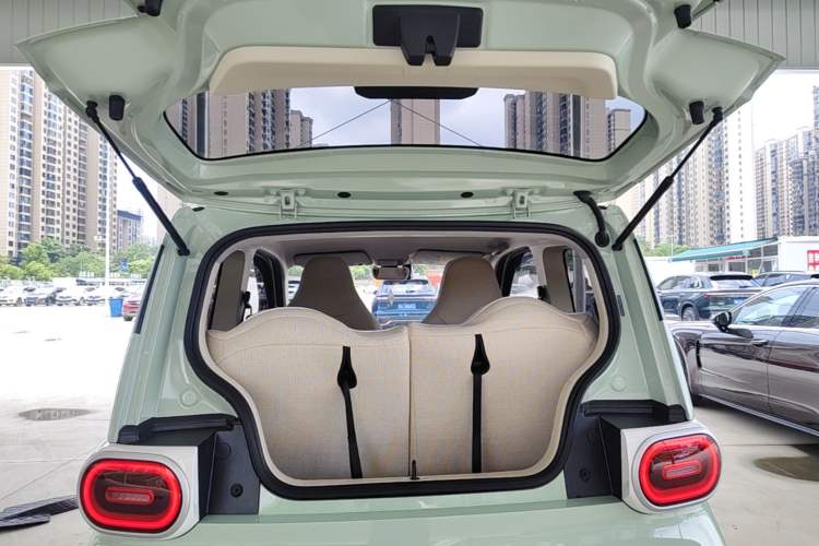Used Wuling Hongguang MINIEV 2024 3rd Generation 215km Youth Edition Trunk