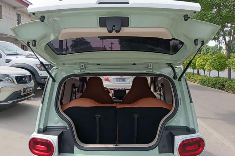 Used Wuling Hongguang MINIEV 2024 3rd Generation 215km Youth Edition Trunk