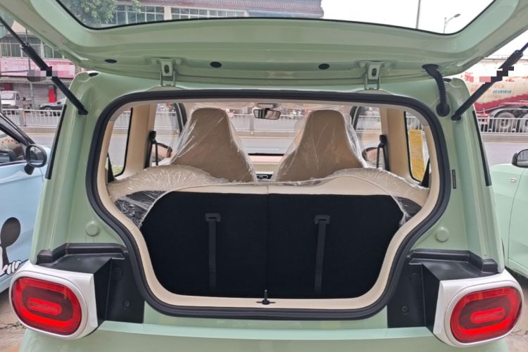 Used Wuling Hongguang MINIEV 2024 3rd Generation 215km Youth Edition Trunk