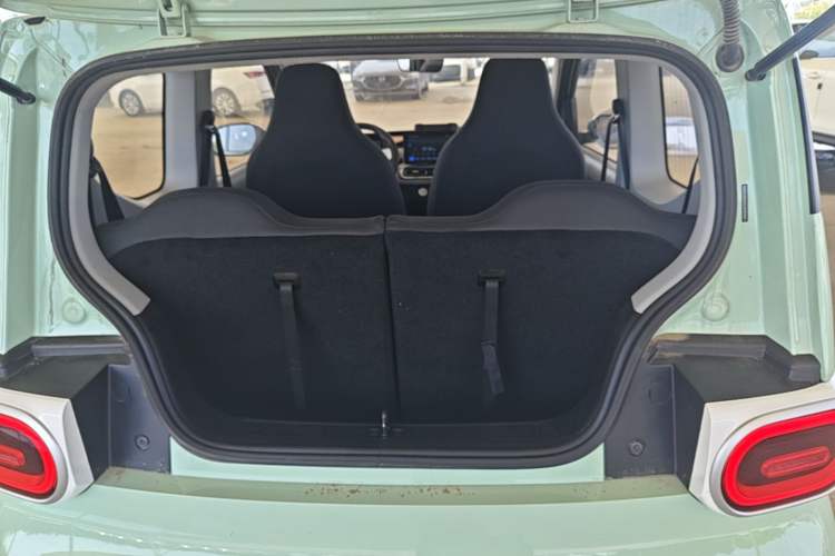 Used Wuling Hongguang MINIEV 2024 3rd Generation 215km Youth Edition Trunk