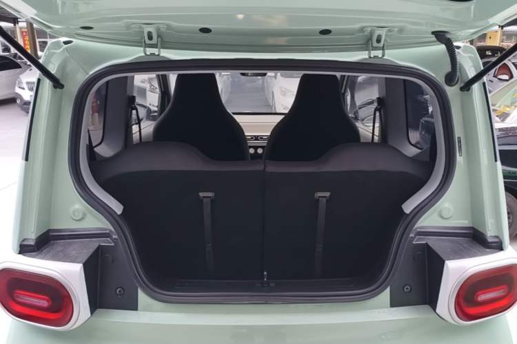 Used Wuling Hongguang MINIEV 2024 3rd Generation 215km Youth Edition Trunk