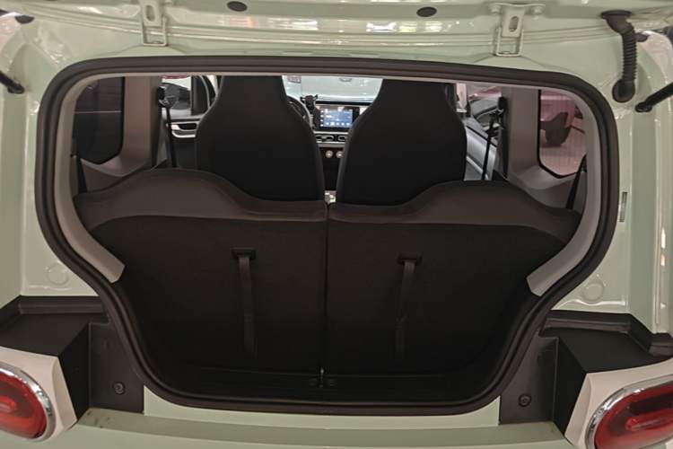 Used Wuling Hongguang MINIEV 2024 3rd Generation 215km Advanced Version Trunk