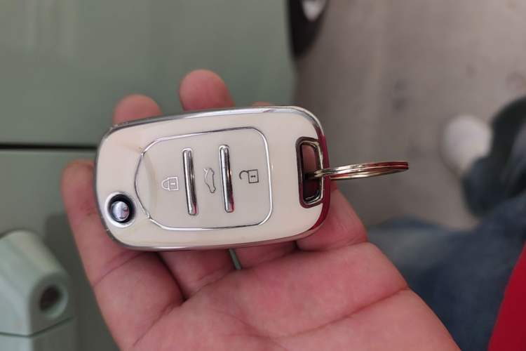 Used Wuling Hongguang MINIEV 2024 Third Generation 120 km Vehicle Key