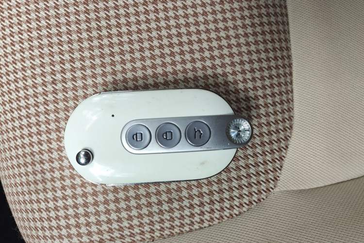 Used Wuling Hongguang MINIEV 2024 3rd Generation 215km Advanced Version Vehicle Key