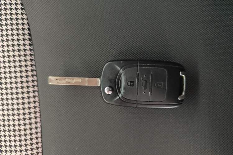 Used Wuling Hongguang MINIEV 2024 3rd Generation 215km Youth Edition Vehicle Key