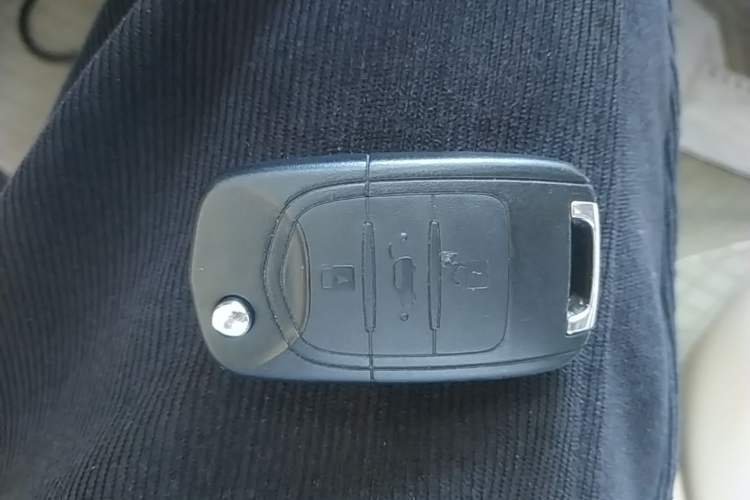 Used Wuling Hongguang MINIEV 2024 3rd Generation 215km Youth Edition Vehicle Key