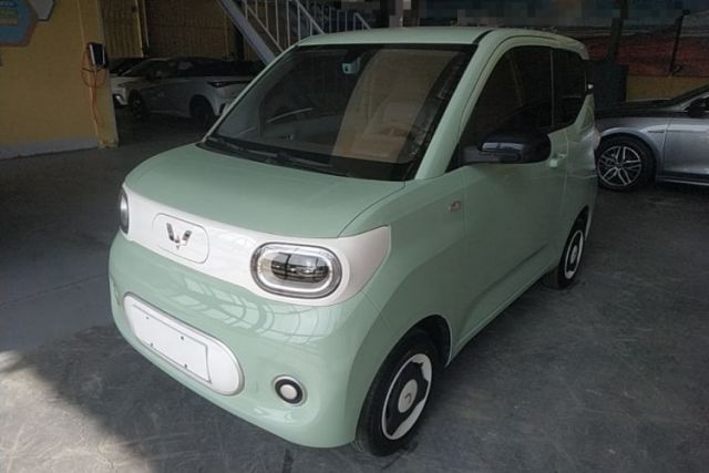Ojetý Wuling Hongguang MINIEV 2024 3rd Generation 215km Youth Edition