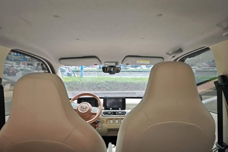 Used Wuling Hongguang MINIEV 2024 3rd Generation 215km Advanced Version Headliner