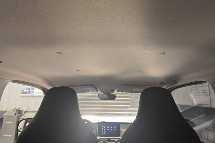 Used Wuling Hongguang MINIEV 2024 3rd Generation 215km Advanced Version Headliner