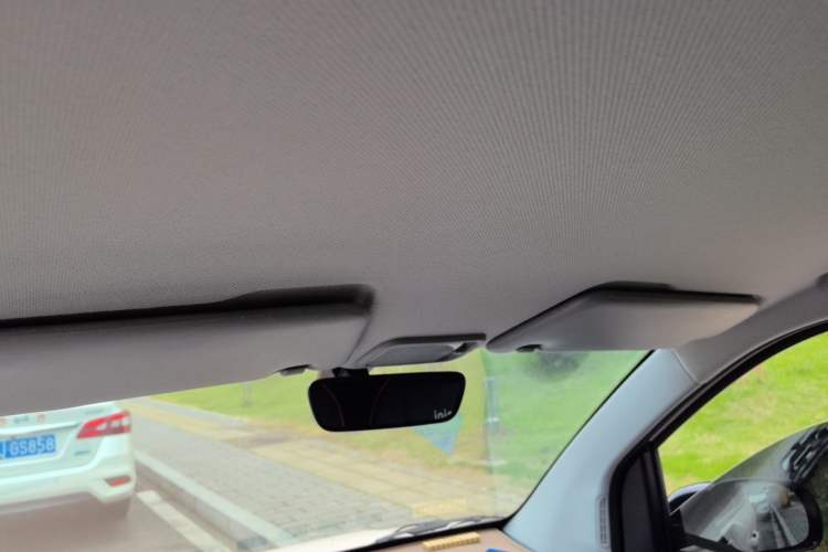 Used Wuling Hongguang MINIEV 2024 Third Generation 120 km Headliner