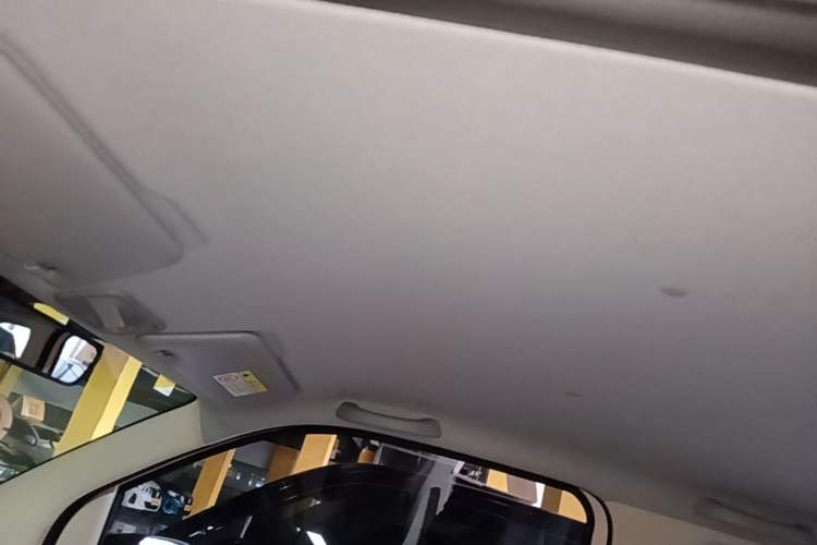 Used Wuling Hongguang MINIEV 2024 3rd Generation 215km Advanced Version Headliner