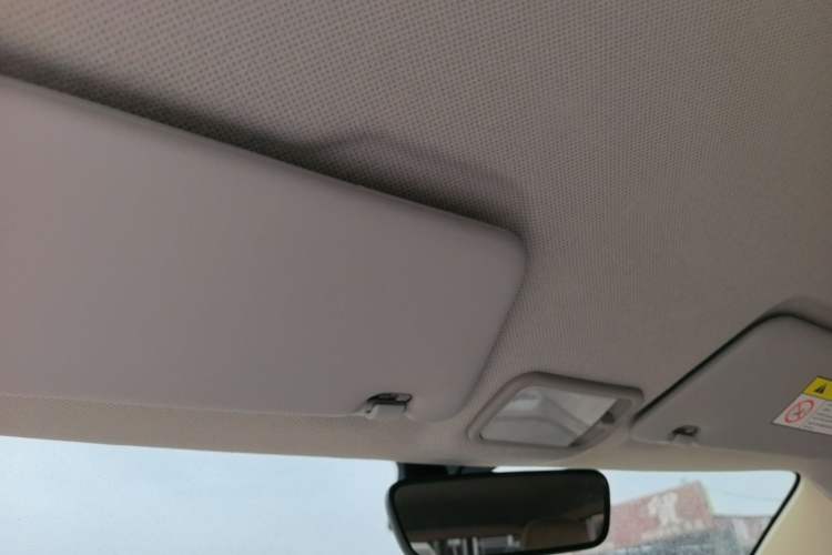 Used Wuling Hongguang MINIEV 2024 3rd Generation 215km Youth Edition Headliner