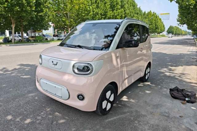 Ojetý Wuling Hongguang MINIEV 2024 3rd Generation 215km Advanced Version