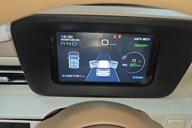Used Wuling Hongguang MINIEV 2024 3rd Generation 215km Advanced Version Instrument Cluster
