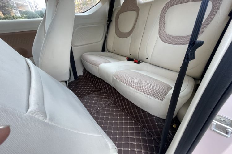 Used Wuling Hongguang MINIEV 2024 3rd Generation 215km Advanced Version Interior 3