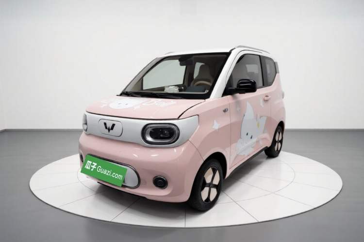 Used Wuling Hongguang MINIEV 2024 3rd Generation 170 km Interior 3