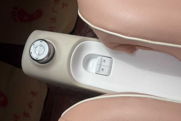 Used Wuling Hongguang MINIEV 2024 3rd Generation 215km Youth Edition Interior 4