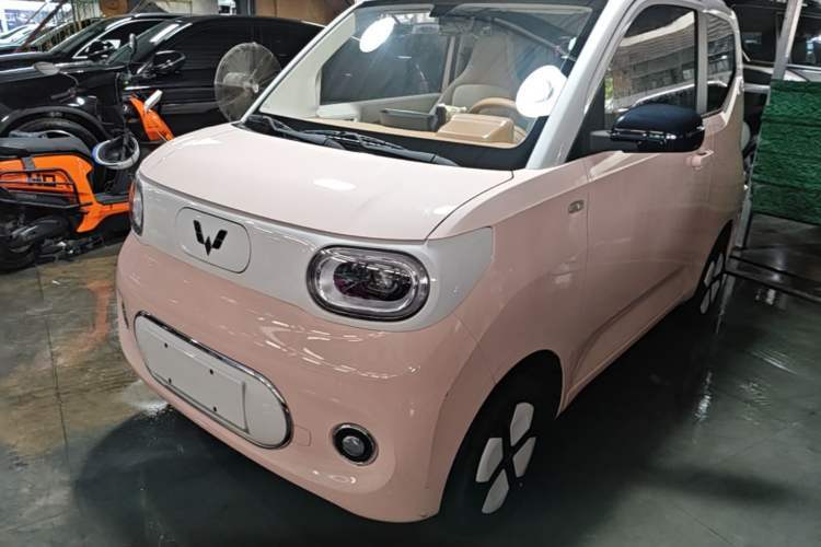 Used Wuling Hongguang MINIEV 2024 3rd Generation 215km Advanced Version Guazi used car, China used car export, Used car for sale, Used  cars, Cheapest cars for sale