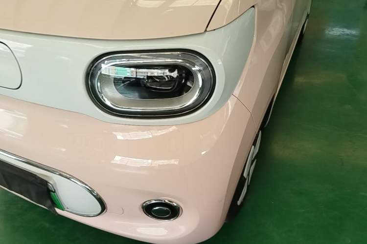 Used Wuling Hongguang MINIEV 2024 3rd Generation 215km Youth Edition Left Front Headlight