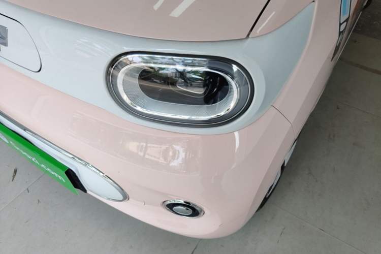 Used Wuling Hongguang MINIEV 2024 3rd Generation 215km Youth Edition Left Front Headlight