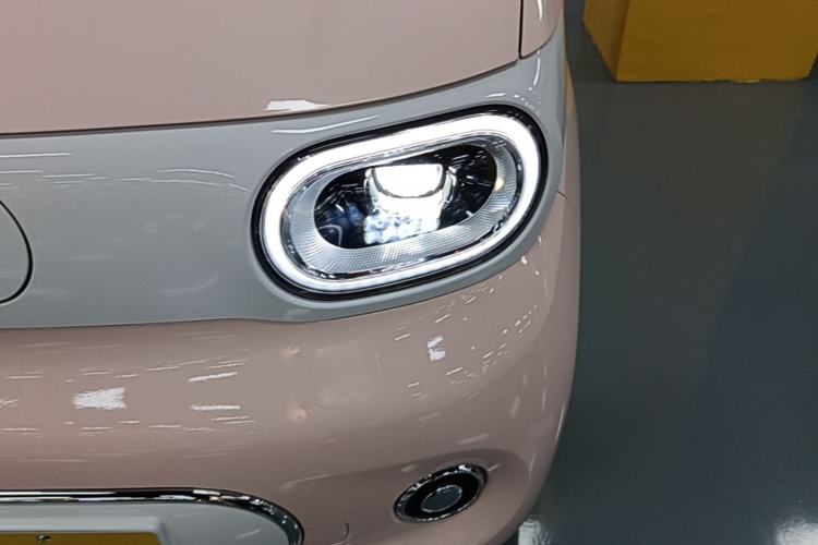 Used Wuling Hongguang MINIEV 2024 3rd Generation 215km Advanced Version Left Front Headlight
