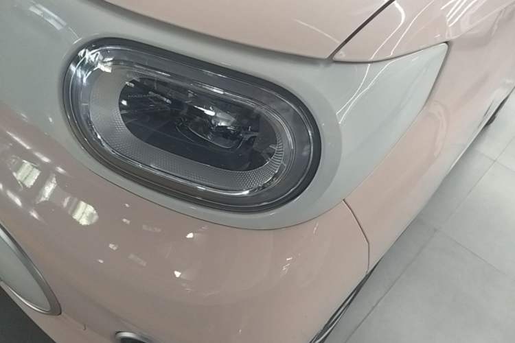 Used Wuling Hongguang MINIEV 2024 3rd Generation 215km Youth Edition Left Front Headlight