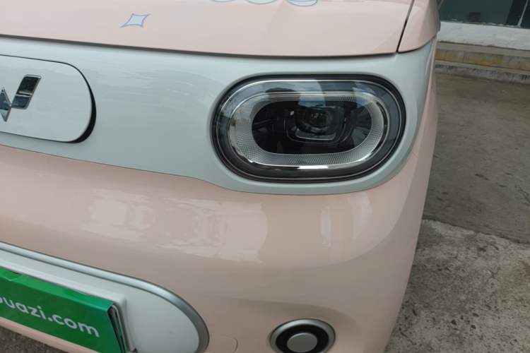 Used Wuling Hongguang MINIEV 2024 3rd Generation 215km Youth Edition Left Front Headlight
