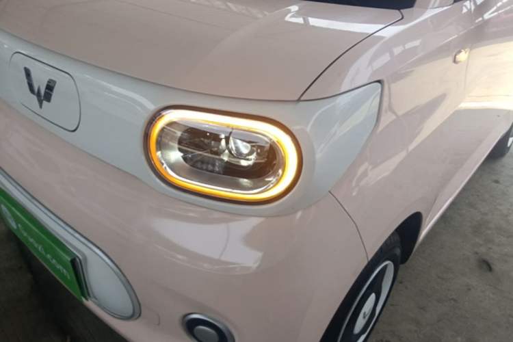 Used Wuling Hongguang MINIEV 2024 3rd Generation 215km Youth Edition Left Front Headlight