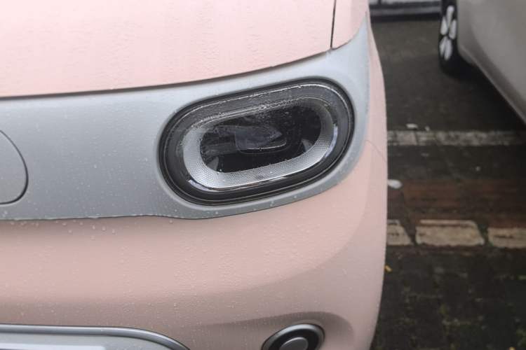 Used Wuling Hongguang MINIEV 2024 3rd Generation 215km Youth Edition Left Front Headlight