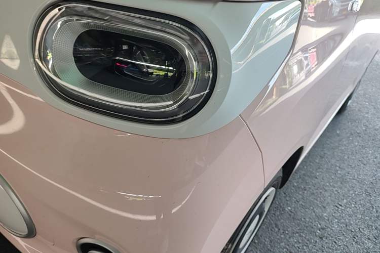 Used Wuling Hongguang MINIEV 2024 3rd Generation 215km Youth Edition Left Front Headlight
