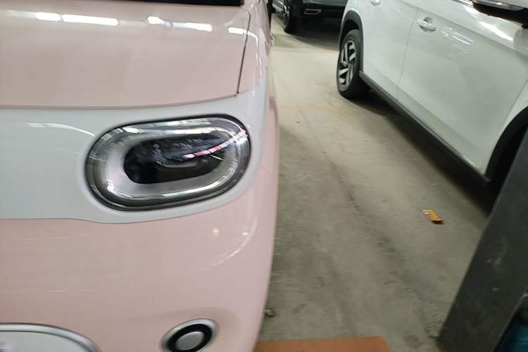 Used Wuling Hongguang MINIEV 2024 3rd Generation 215km Youth Edition Left Front Headlight