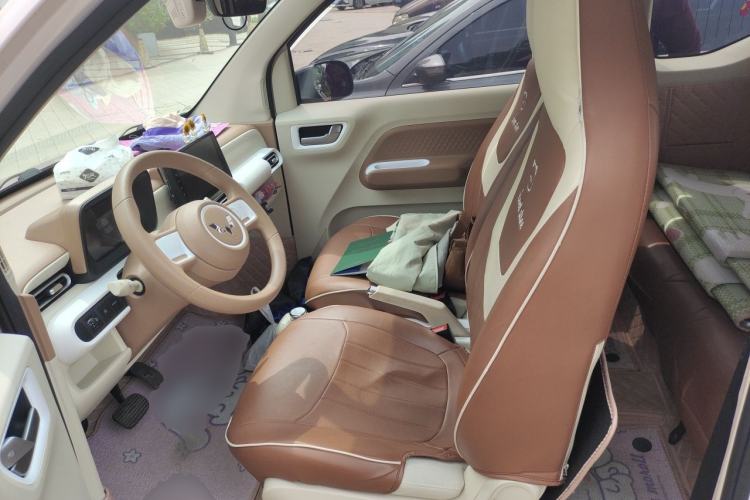 Used Wuling Hongguang MINIEV 2024 3rd Generation 215km Youth Edition Left Front Seat