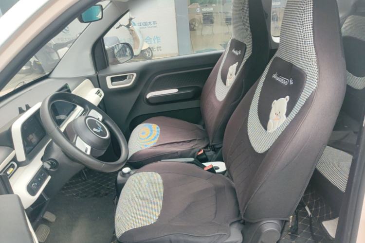 Used Wuling Hongguang MINIEV 2024 3rd Generation 215km Advanced Version Left Front Seat