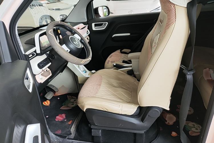 Used Wuling Hongguang MINIEV 2024 3rd Generation 215km Advanced Version Left Front Seat
