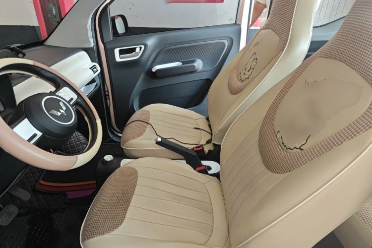 Used Wuling Hongguang MINIEV 2024 3rd Generation 215km Youth Edition Left Front Seat