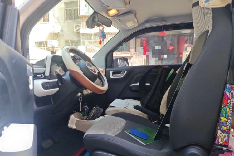 Used Wuling Hongguang MINIEV 2024 3rd Generation 215km Advanced Version Left Front Seat