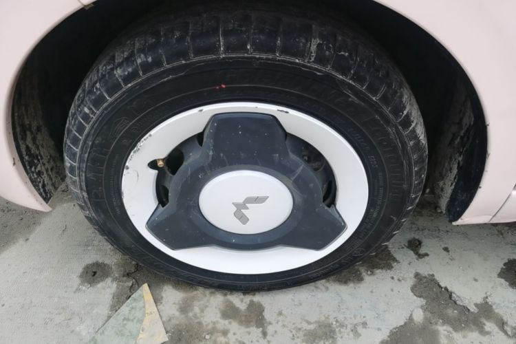 Used Wuling Hongguang MINIEV 2024 3rd Generation 170 km Left Front Wheel Hub