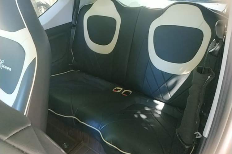 Used Wuling Hongguang MINIEV 2024 3rd Generation 215km Youth Edition Left Rear Seat